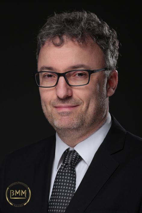 Dr Ringwald Zoltán
