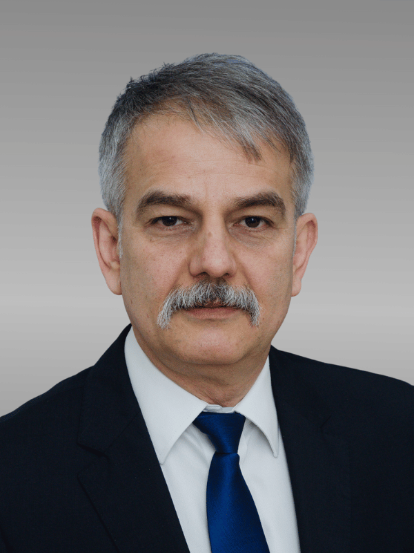 Dr. Szavcsur Péter 