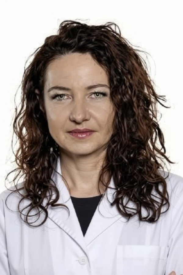 Dr. Papp Andrea 