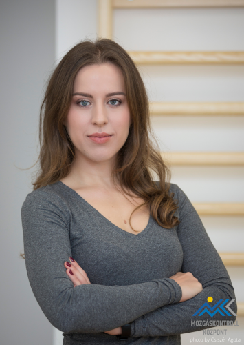  Horváth Éva 