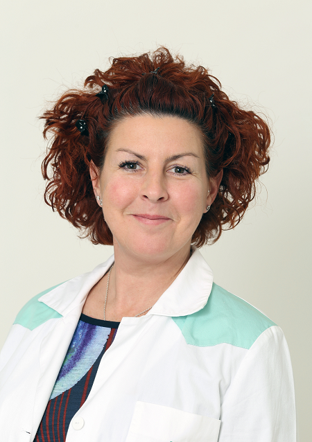 Dr. Borbola Kinga