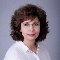 dr. Singh Margit 