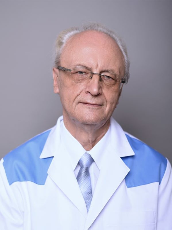 Dr. Prof.   Balázs  Csaba 